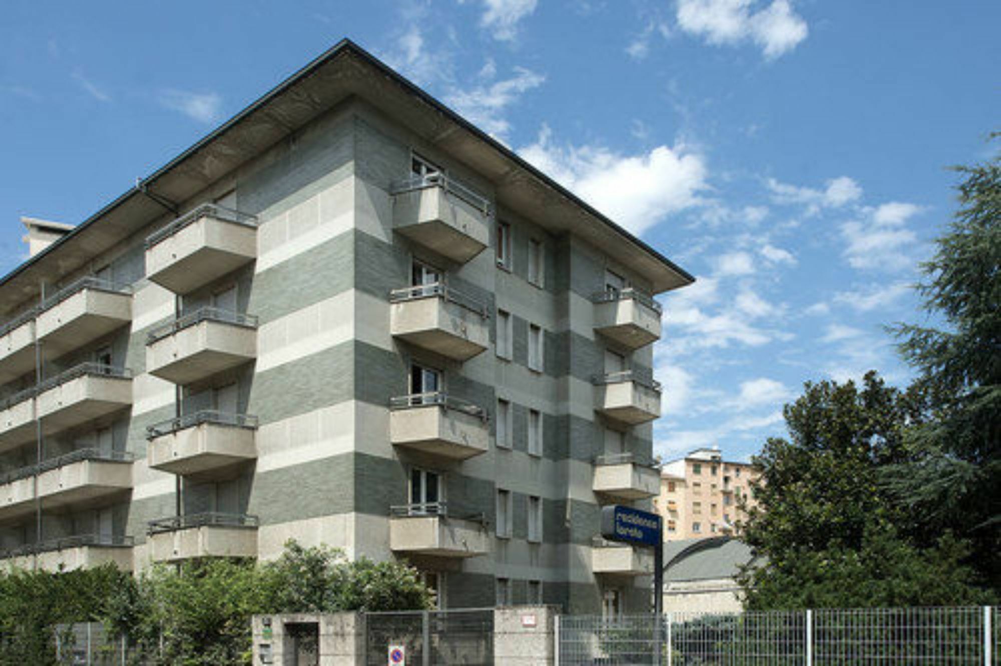 Residence Loreto Milan Bagian luar foto